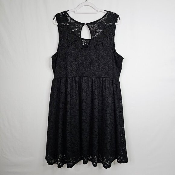 NWT MAURICES+ Lace Dress BLACK 3X Plus size Skater Whimsigoth Chic Lined Goth - Picture 7 of 9